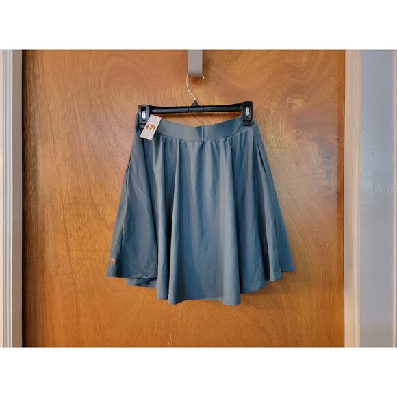 NWT - Women's Honey Mark Sugar Swim Skort w/ Pockets - Sage - Sz: M - Picture 3 of 5